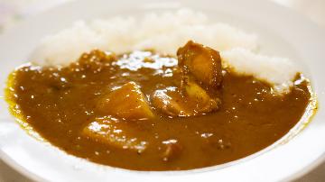 【カレー】大将自慢のカレー！一度食べたらクセになる！？ー夕食付ー