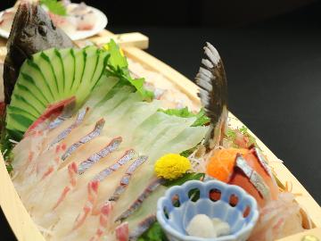 【平日限定】美味しい天草海の幸をちょっと控えめに♪メインはハズレ無しの舟盛りをご用意【美味少量】