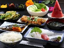 【夕食のみ】朝はのんびり！夕食は島の家庭料理を堪能♪《全館Wi-Fi利用可》