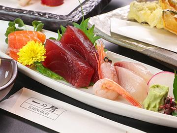 【レストラン一乃房】【夕食付】＼リニューアル記念★1000円OFF／夕食はお任せ御膳【無料朝食付】
