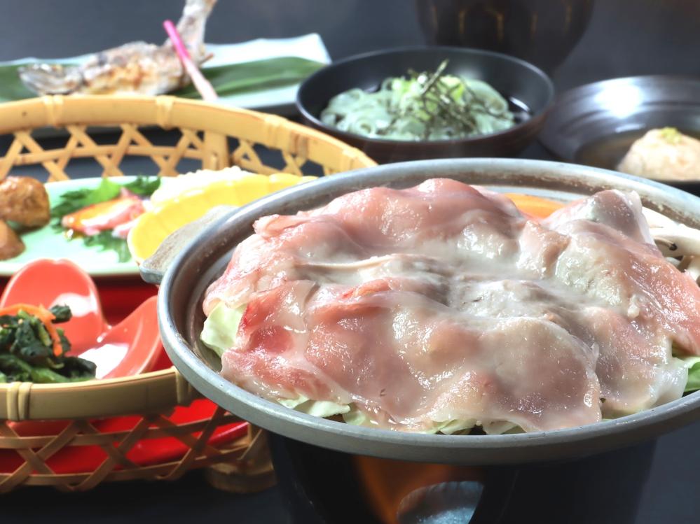 【おすすめ★2食付】飛騨豚の蒸し焼き夕食&朴葉味噌和朝食付きの1泊2食付プラン