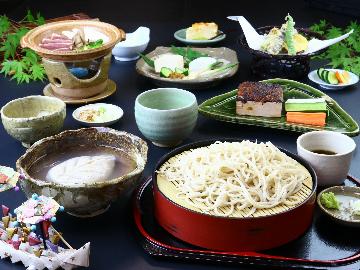 手打ちそば会席◆ 4代目そば職人が手掛けるオリジナルコース！お酒と一緒にどうぞ