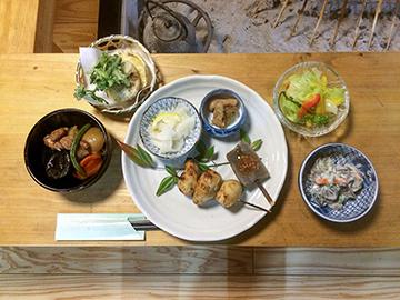 【2食付】☆一日一組限定☆　おかあさんの里山料理を食べて過ごす古民家スローライフ♪