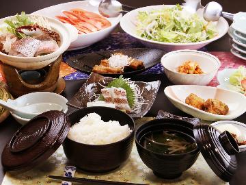 ◆【ビジネス応援】ビジネスのお客様に大人気！ご夕食はボリューム満点の日替わり定食☆［1泊2食］