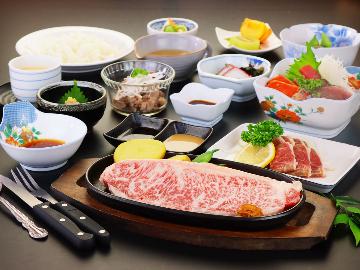 お肉好きに！《はなわ牛ステーキ（180グラム）＆冷しゃぶ＆馬刺しor鹿刺し》満腹プラン♪