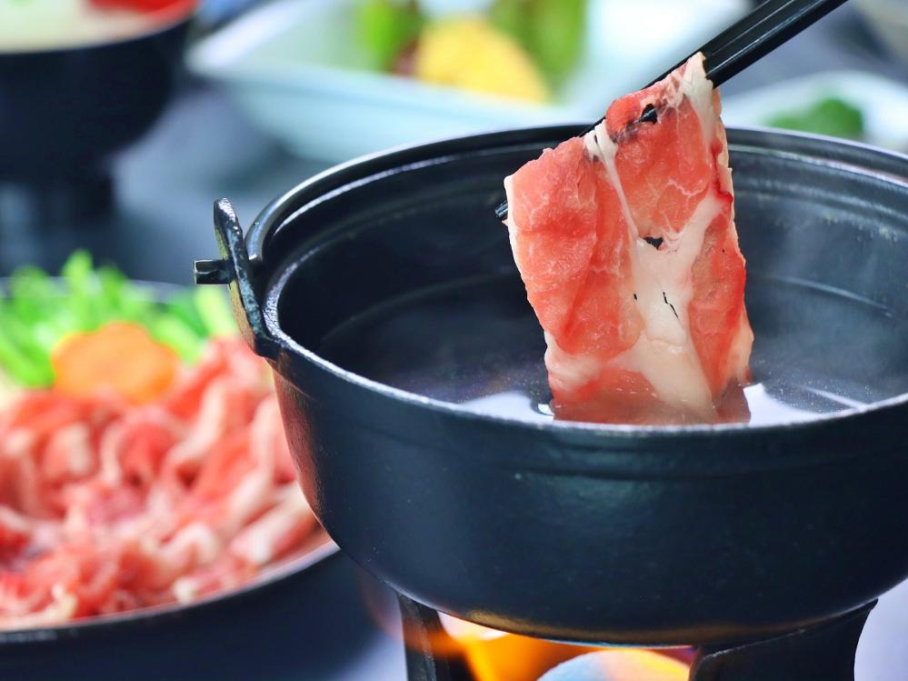 【2食付き】地産地消◇信州のおいしい食材を堪能♪風薫る白樺湖畔のお宿