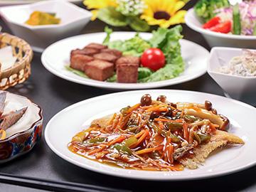 【2食付き】地元農家さんの魚沼産コシヒカリを使用☆ボリューム満点のお食事プラン♪