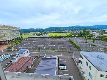【12月まで男性限定】馬好き集まれっ♪福島競馬場まで徒歩２・３分の好立地！お一人様5200円★最終チェックイン22：00