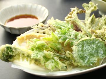 【四季の彩り会席】≪お一人10,000円~≫割烹料理に自信あり!!食事を楽しむならロッヂ鉢に決まり☆彡