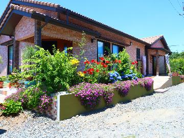 ファミリーでも安心☆人数多めでお得に泊まれる一室貸し切りプラン♪【素泊り】