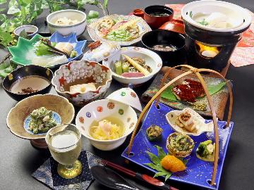 【夕・朝食付】伝統を守り続ける『宿坊山楽荘』で完全調う【精進料理デラックス】