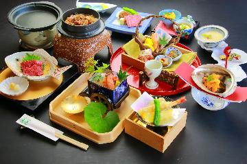 【大人の贅沢】　華やかに季節を彩る熊本の食材と料理人の匠の技を愉しむ♪　★料理グレードUP★