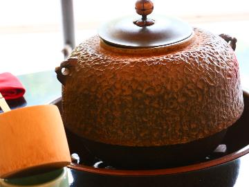 【朝食付】レイトチェックイン～22時OK★湯谷温泉で疲れを癒やす旅の時間♪