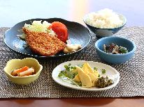 〈1泊2食付〉女将特製日替わりごはん^^実家に帰ってきたようなほっと温まる食事をどうぞ♪