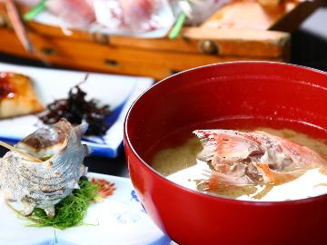 日・月限定、13時チェックアウト。2度寝も3度寝もOK《２食...