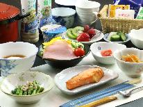 【1人旅OK♪】炊き立てご飯に幸せを感じる朝食付プラン★22：00までチェックインOK