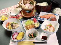 【1泊2食】女将特製 ボリューム満点な日替わりメニュー♪家庭的な郷土料理でほっこり♪基本プラン