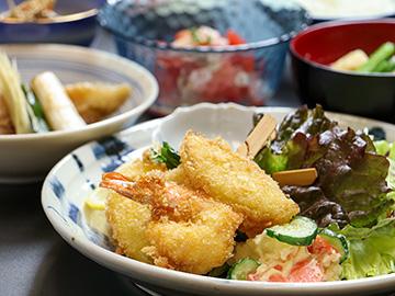 【夕食付き】朝はゆっくり起床♪早朝出発の方に！手作りの夕食付きプラン