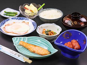 【朝食付き】炊きたてのふっくら白米がとっても美味しい！手作りの和朝食で心もほっこり