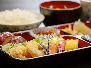 【2食付】ビジネスや観光におすすめ♪お手頃価格で宿泊◎〈松花堂弁当×日替わり和定食〉