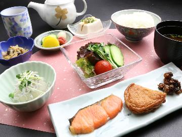 【1泊朝食付】お仕事帰りでも♪身体を癒す温泉と優しい和朝食☆当日予約OK！