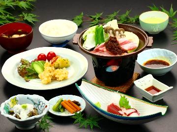 【ビジネス／リーズナブル】《最安値》お料理は定食◇温泉・価格重視の湯沢旅♪【２食付】