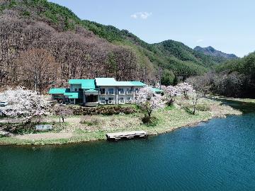 立岩荘