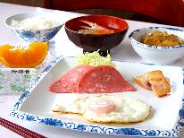 朝食付◆ テニスコートorグラウンドの利用もOK！山中湖で汗を流そうよ♪