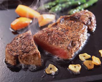 【あか牛堪能♪】阿蘇名産『あか牛』ステーキをフルコース料理と共に…♪温泉チケット付き２食プラン