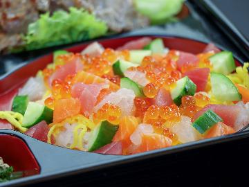 夕食は選べる御膳《海鮮ちらしor牛すき》！リーズナブルに泊まって温泉も入りたい！[1泊2食]