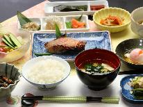 ◆【1泊朝食付】最終チェックインは21時までＯＫ☆夜は月岡散策＆周辺グルメを楽しもう