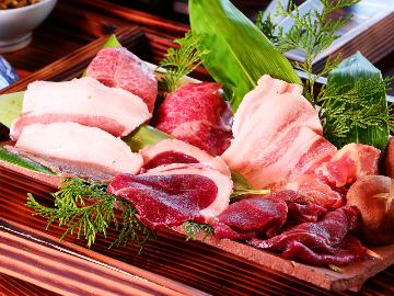 【1泊2食・松コース】お肉の“質”とボリュームをグレードアップ♪5種のお肉を食べ比べる豪華焼肉