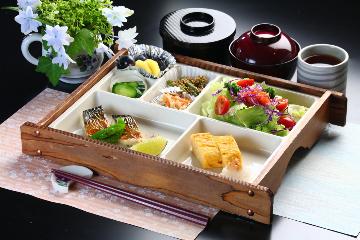 【一日の活力は和朝食から】朝食付プラン　チェックインは２２時までOKです。