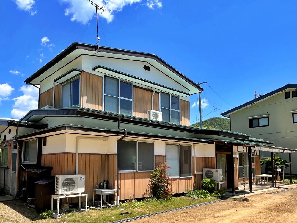 【一棟貸し/素泊まり】広い一軒家を貸切利用！2名～最大10名まで宿泊可【1日1組限定】