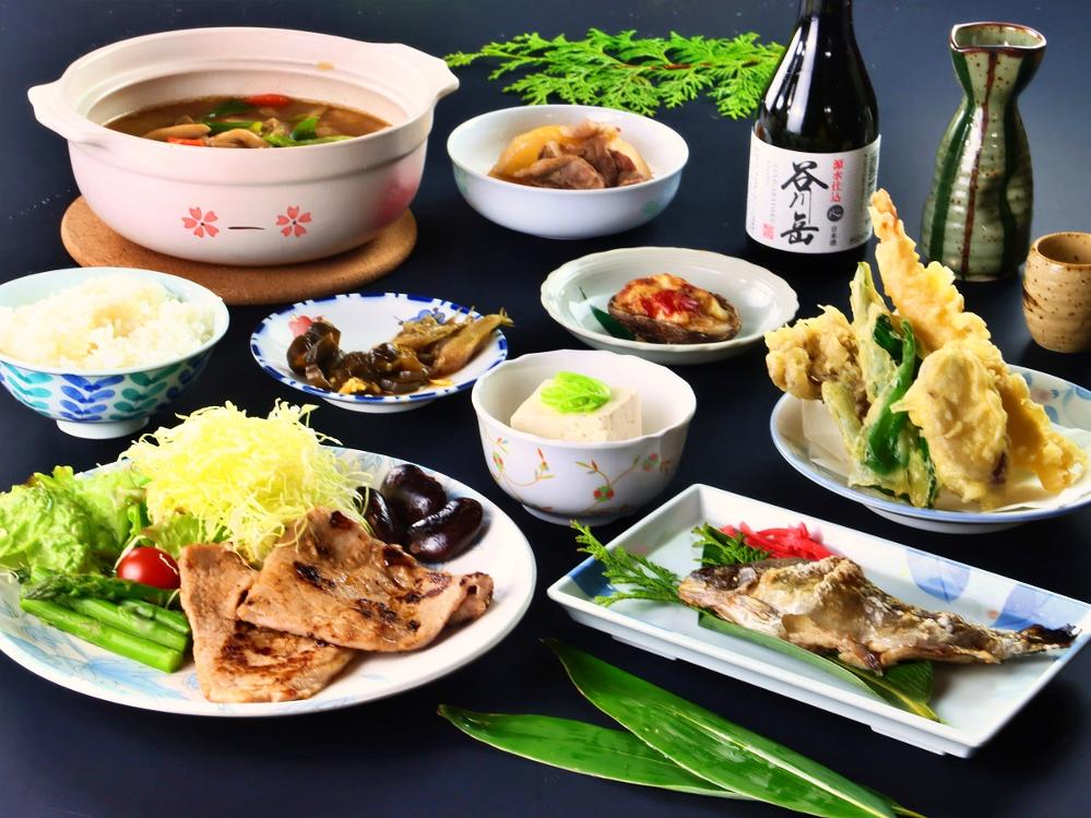 【2食付き】田舎のお母さんのあったかごはんがおいしい！ボリュームたっぷりで宿泊者様から大好評！