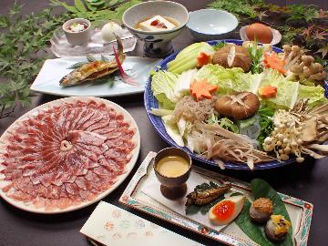 【鴨鍋】出汁が決め手!旨味を味わう人気コース♪温泉×鴨鍋が吉野旅行を彩ります☆全館無料Wi-Fi☆
