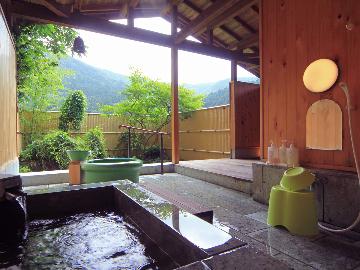 【ホタル観賞】幻想的な優しい光に癒される♪貸切露天でホタル観賞☆《貸切露天無料》