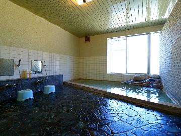 【素泊り】軽井沢の自然とまちと温泉を楽しむシンプルステイ♪天然温泉が24時間利用OK☆